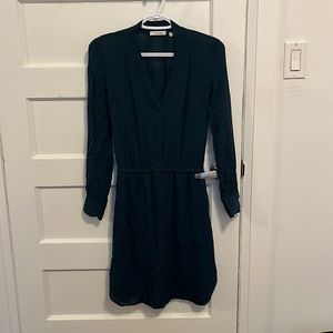 Aritzia babaton xs forest green dress